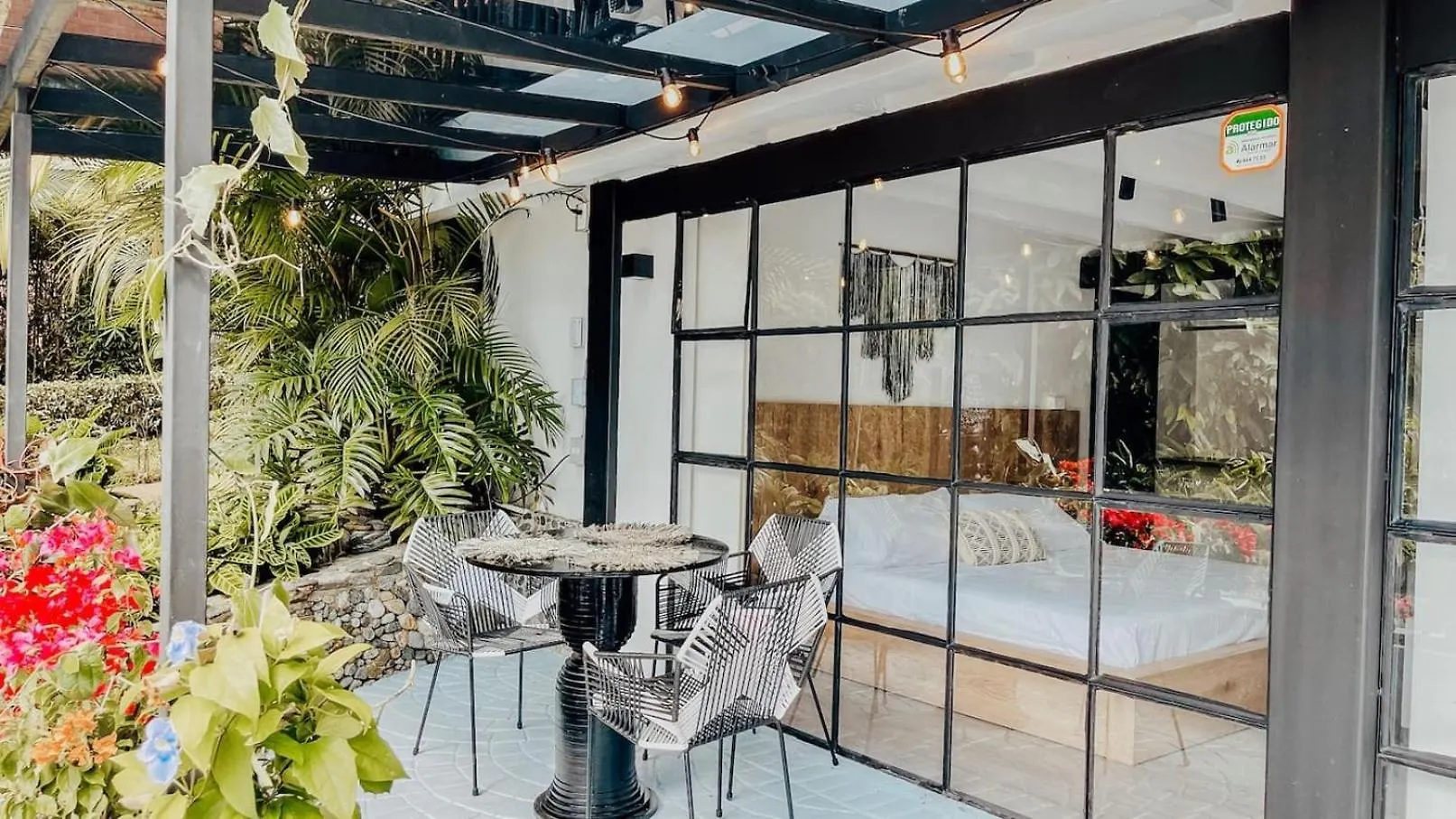 Apartment Japandi Buda Loft Close To Parque Lleras Medellin