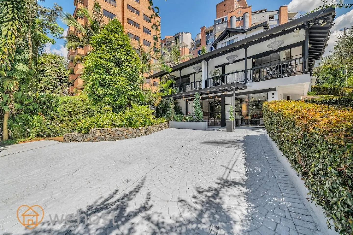 Apartment Japandi Buda Loft Close To Parque Lleras Medellin