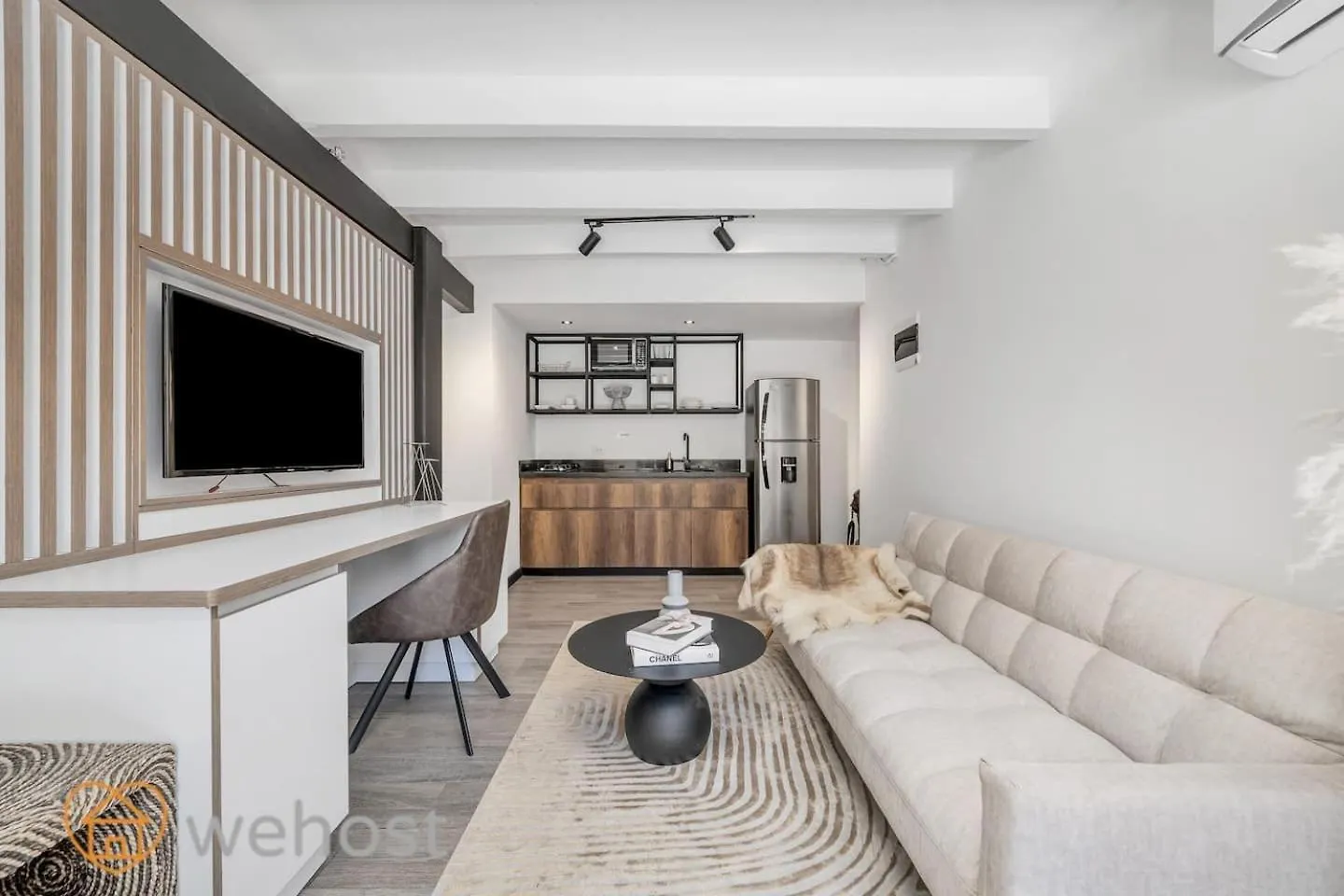 Japandi Buda Loft Close To Parque Lleras Medellin 0*,  Colombia